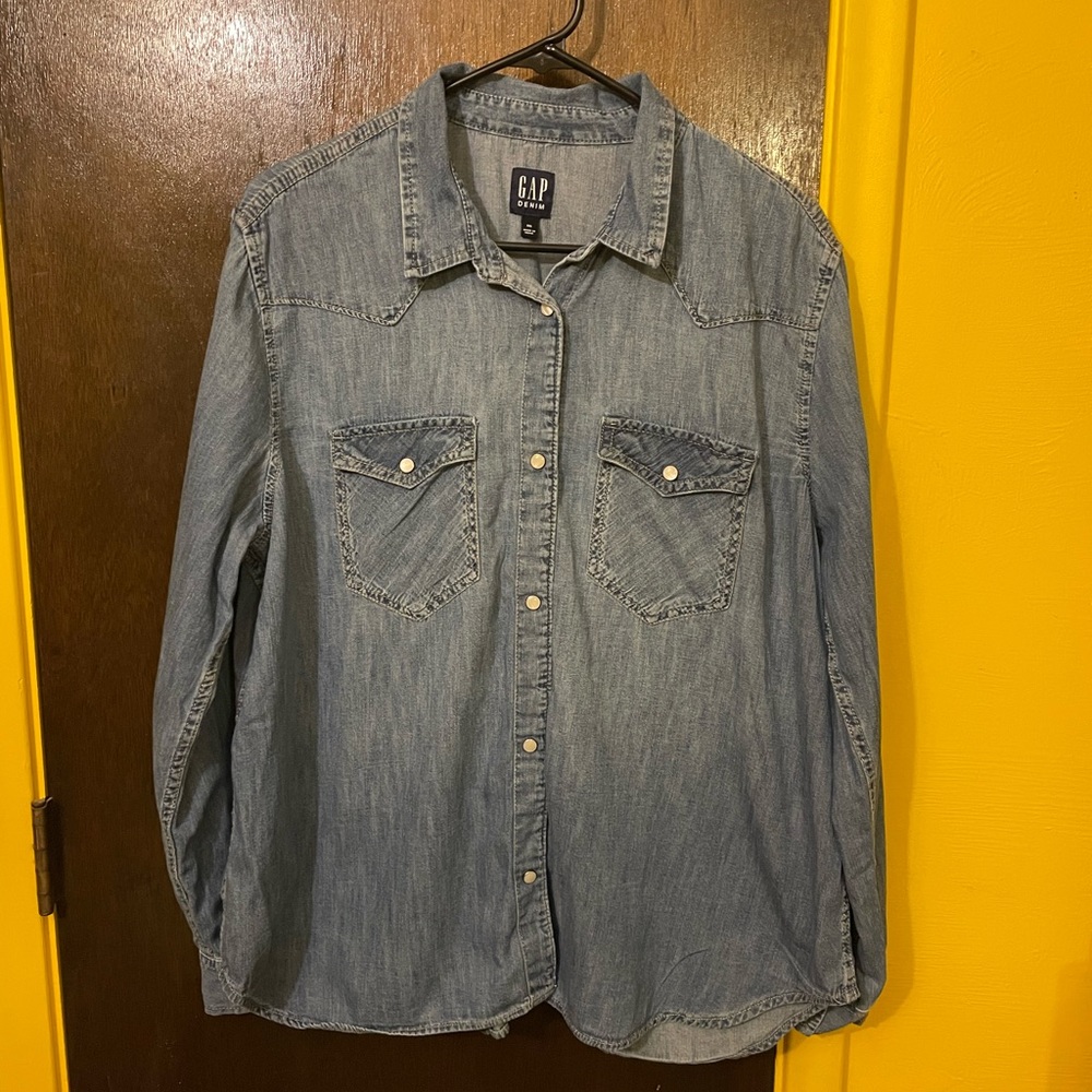 GAP Factory Two Pocket Western Shirt. Chambray XXL